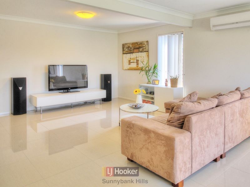 105 Kameruka Street, Calamvale QLD 4116