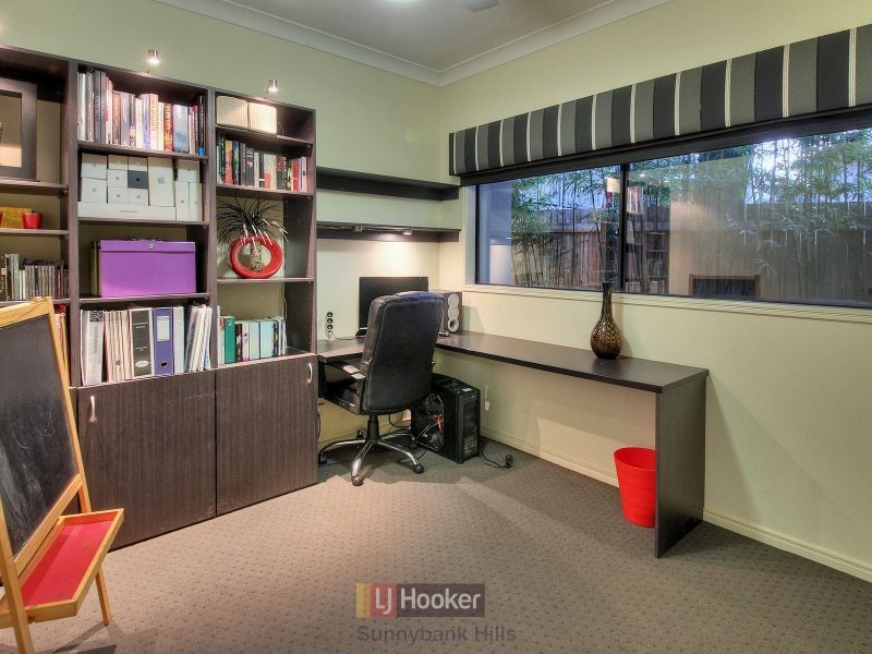 16 Penrhyn Place, Underwood QLD 4119