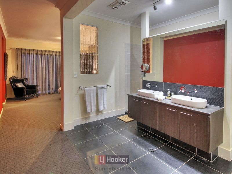 16 Penrhyn Place, Underwood QLD 4119