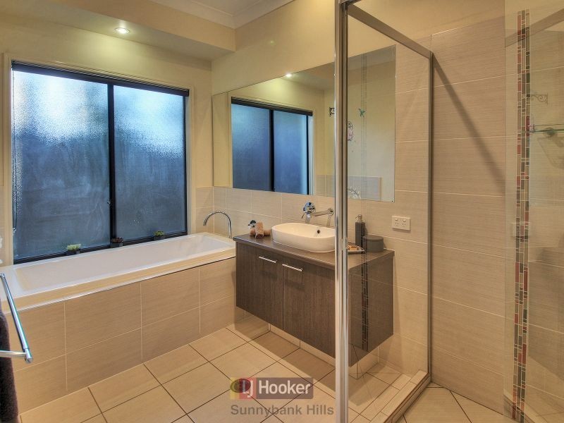 16 Penrhyn Place, Underwood QLD 4119