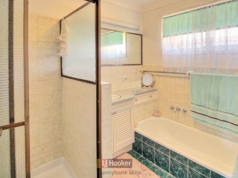 28 Petrina Street, Eight Mile Plains QLD 4113