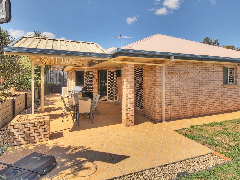 3 Coorong Place, Parkinson QLD 4115