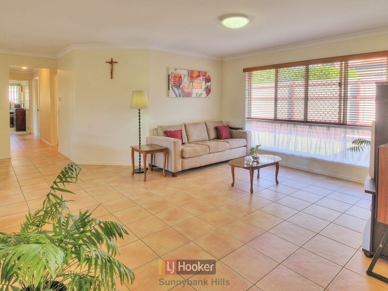 42 Lindfield Street, Parkinson QLD 4115