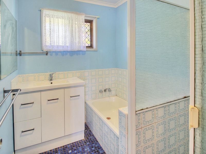 182 Pinelands Road, Sunnybank Hills QLD 4109