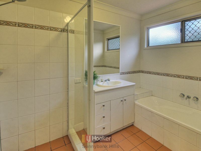 10 Hockey Street, Kuraby QLD 4112