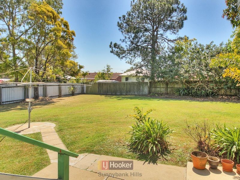 31 Rookwood Avenue, Coopers Plains QLD 4108