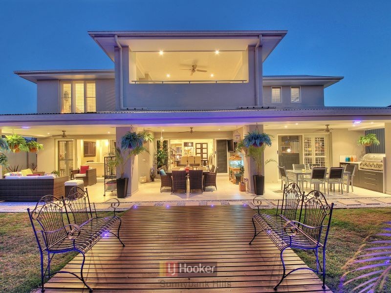 11 May Street, Parkinson QLD 4115