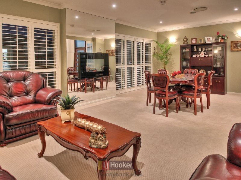 11 May Street, Parkinson QLD 4115