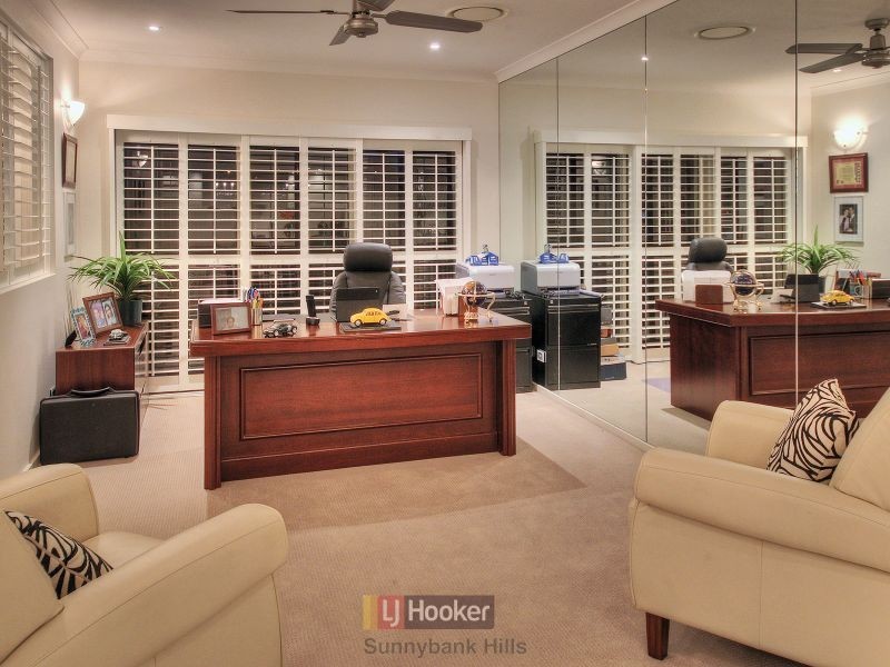 11 May Street, Parkinson QLD 4115