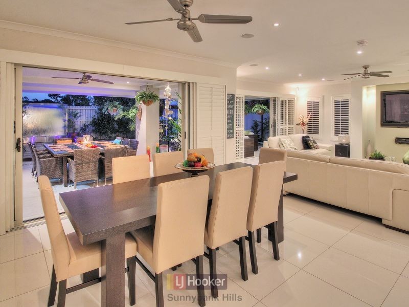 11 May Street, Parkinson QLD 4115