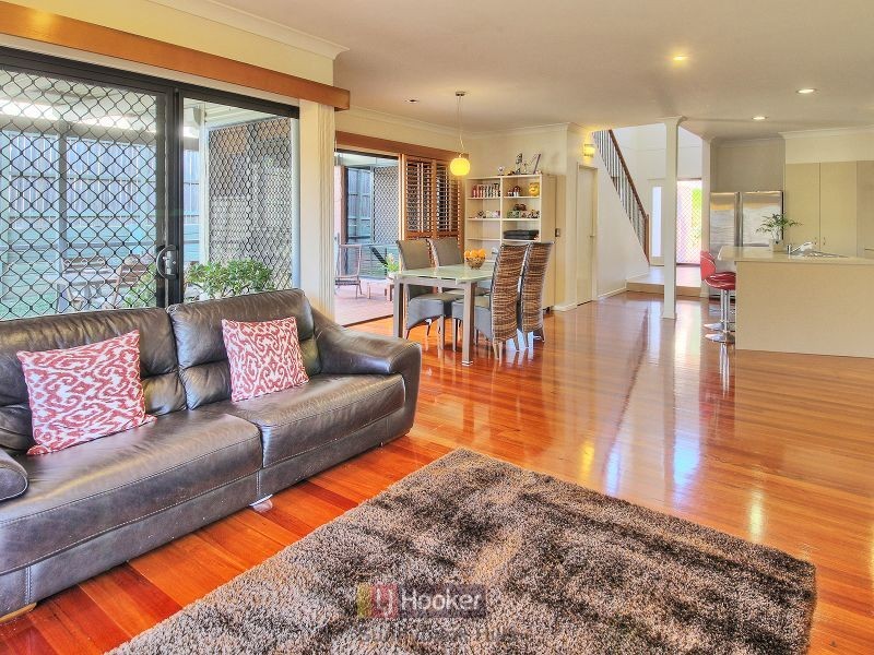 34 Leelaben Place, Eight Mile Plains QLD 4113