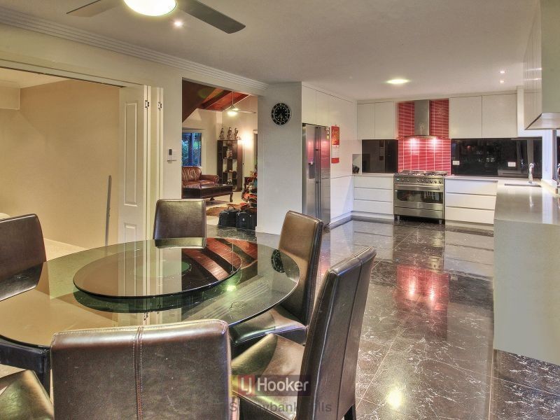 7 Brad Street, Eight Mile Plains QLD 4113