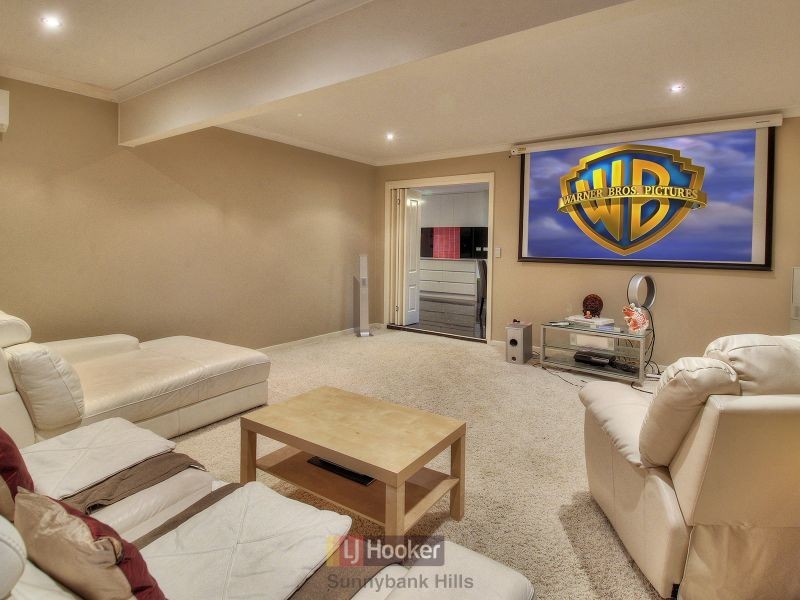 7 Brad Street, Eight Mile Plains QLD 4113