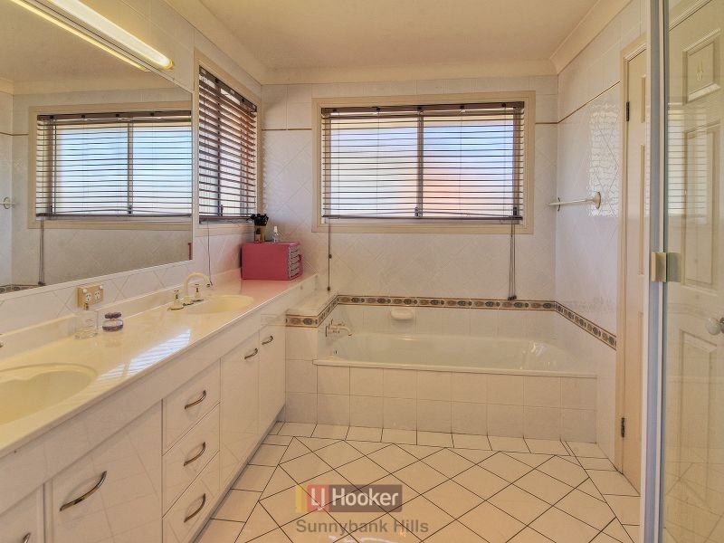 82 Park Avenue, Sunnybank Hills QLD 4109