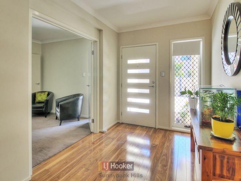 36 Young Place, Runcorn QLD 4113