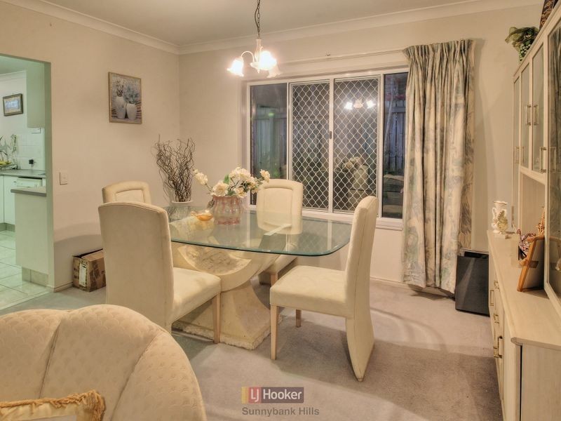 42 Cleveland Place, Stretton QLD 4116