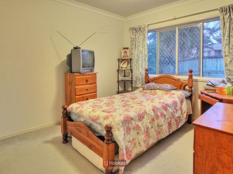 42 Cleveland Place, Stretton QLD 4116