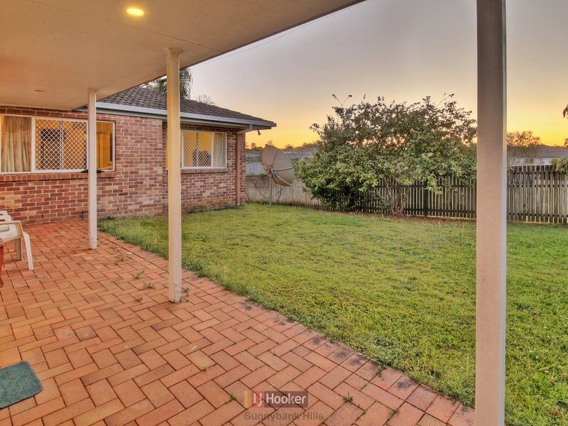 42 Cleveland Place, Stretton QLD 4116