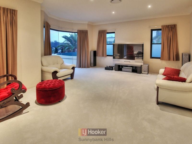 68 Kardella Street, Stretton QLD 4116