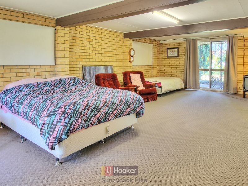 21 Darlington Street, Macgregor QLD 4109