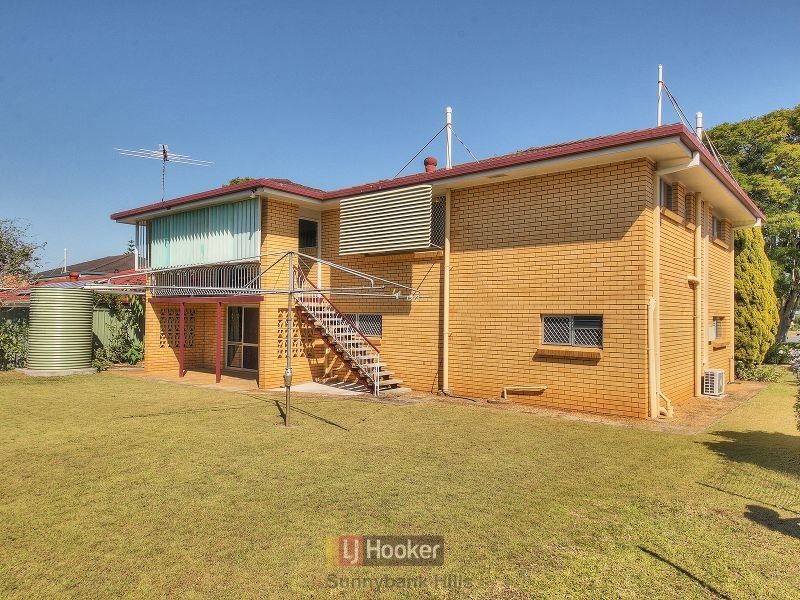 21 Darlington Street, Macgregor QLD 4109