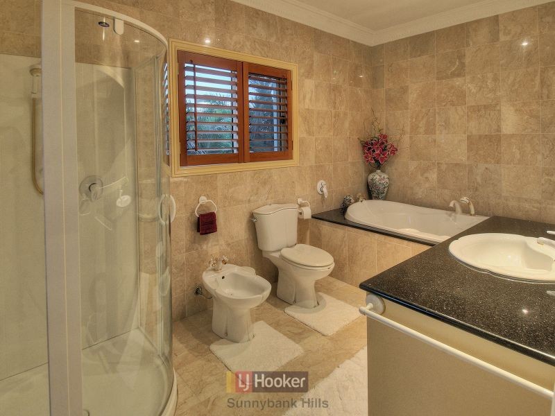 18 Penson Street, Stretton QLD 4116