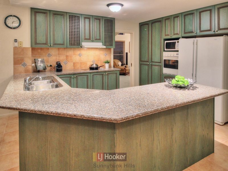 58 Bordeaux Street, Eight Mile Plains QLD 4113