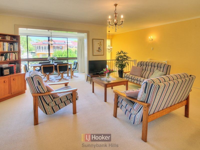 12 Samara Street, Sunnybank QLD 4109