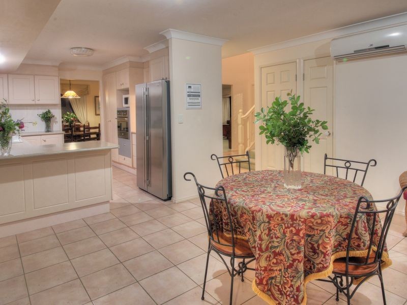 47 Padstow Road, Eight Mile Plains QLD 4113