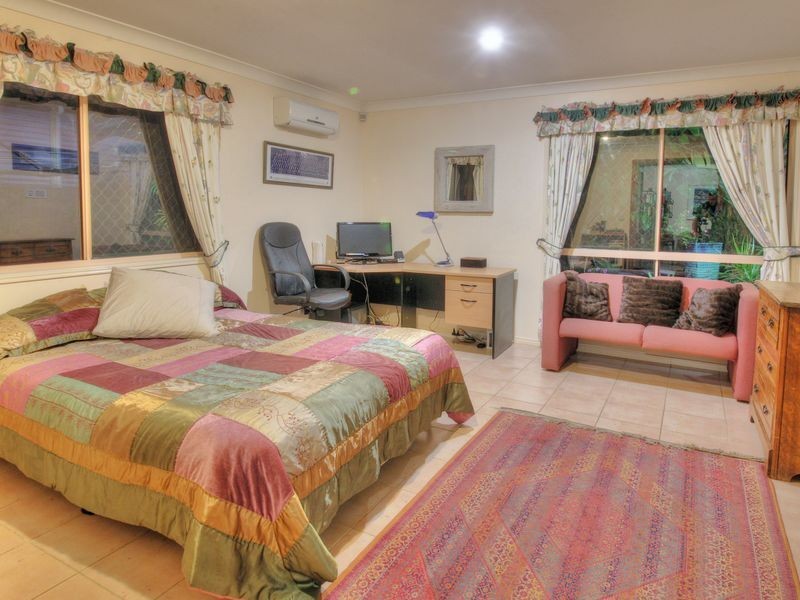 47 Padstow Road, Eight Mile Plains QLD 4113