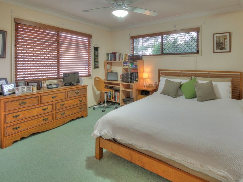 47 Padstow Road, Eight Mile Plains QLD 4113