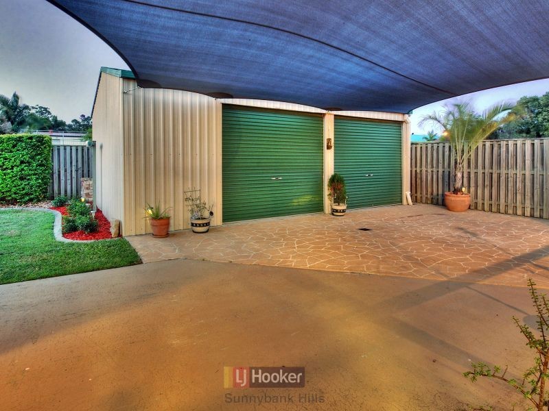 83 Greenways Esplanade, Parkinson QLD 4115