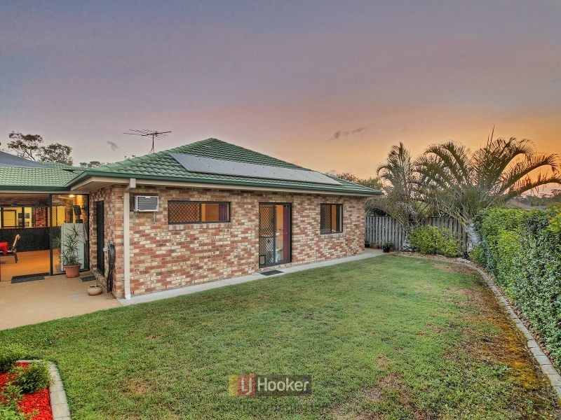 83 Greenways Esplanade, Parkinson QLD 4115