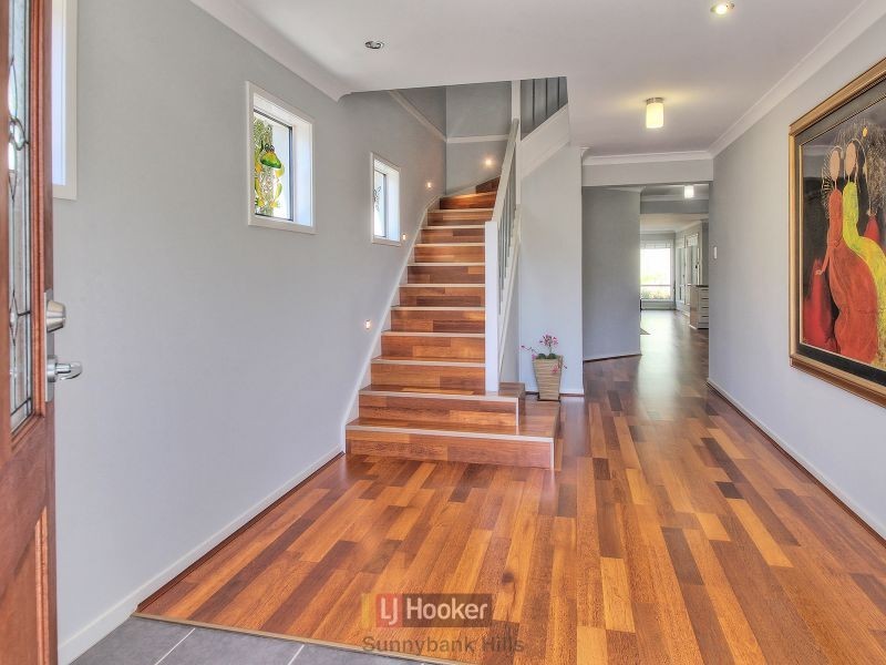 59 Lambert Road, Indooroopilly QLD 4068