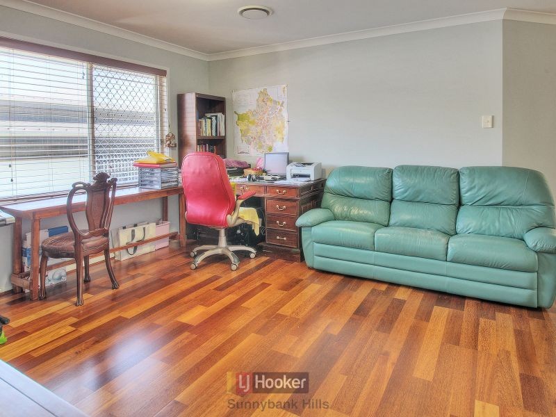 59 Lambert Road, Indooroopilly QLD 4068