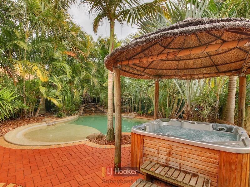 30 Lexington Place, Sunnybank Hills QLD 4109