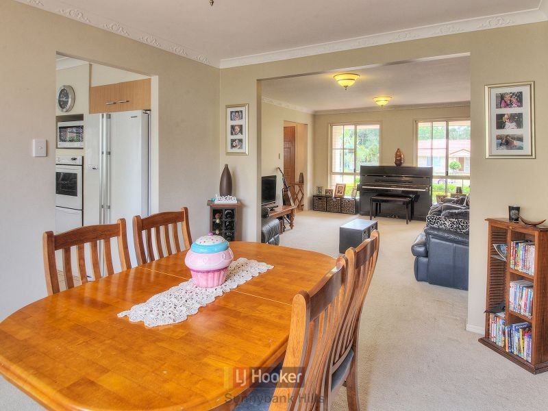 30 Lexington Place, Sunnybank Hills QLD 4109