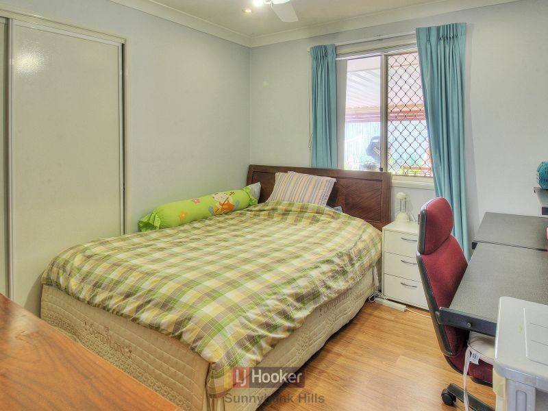 71 Golden Rain Place, Stretton QLD 4116