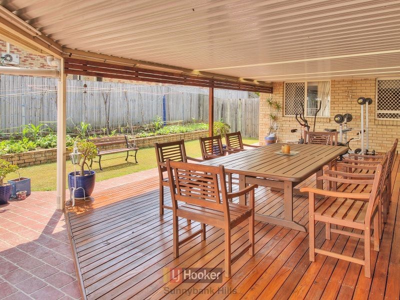 71 Golden Rain Place, Stretton QLD 4116