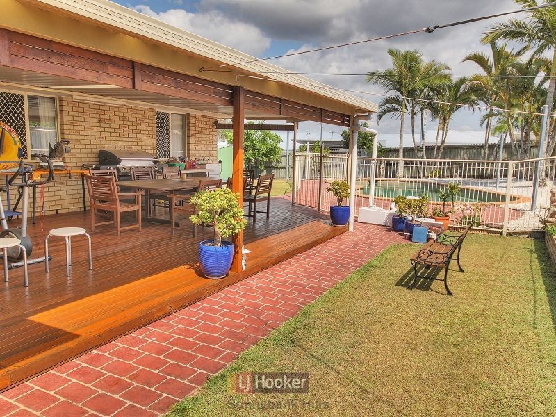 71 Golden Rain Place, Stretton QLD 4116