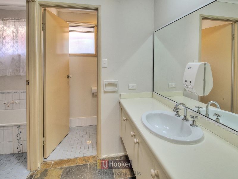 7 Hellawell Road, Sunnybank Hills QLD 4109