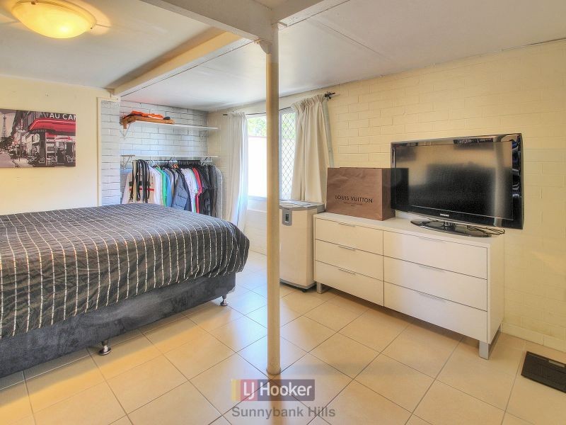 27 Springfield Street, Macgregor QLD 4109