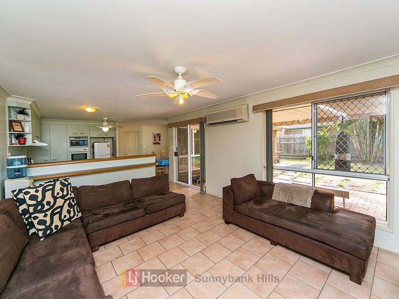 55 Ulinga Crescent, Parkinson QLD 4115