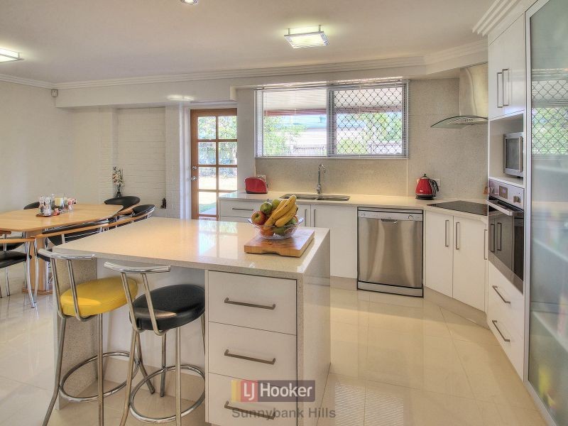 185 Stones Road, Sunnybank Hills QLD 4109