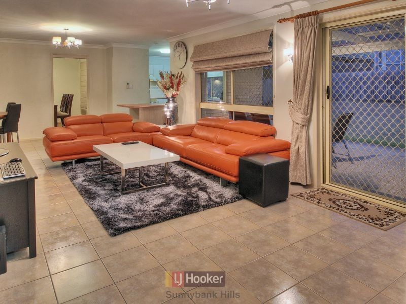 15 Ferguson Place, Coopers Plains QLD 4108