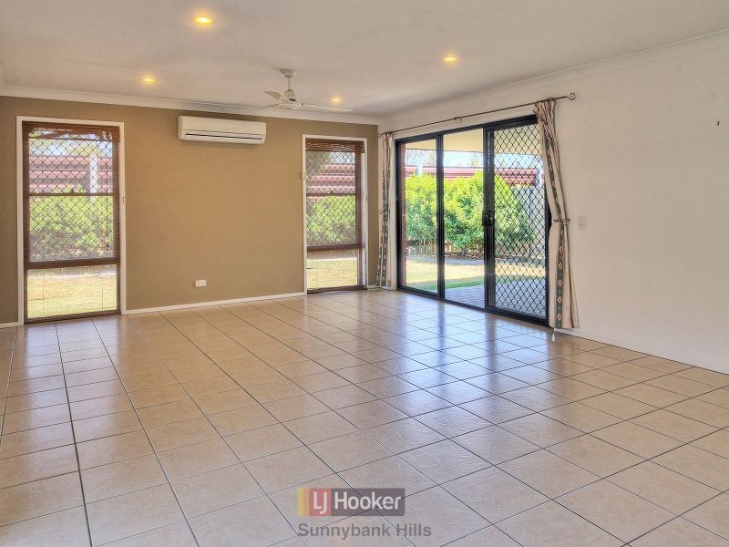 23 Budawang Street, Parkinson QLD 4115