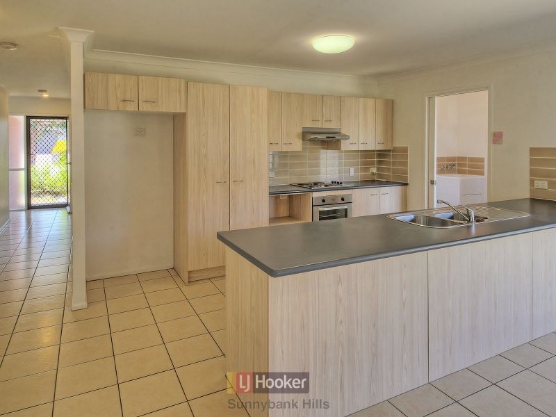 23 Budawang Street, Parkinson QLD 4115