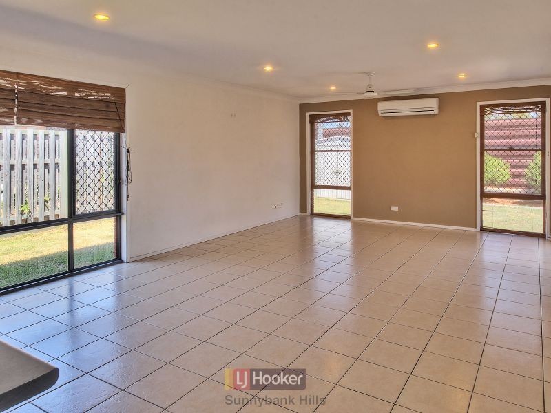 23 Budawang Street, Parkinson QLD 4115
