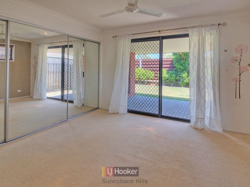 23 Budawang Street, Parkinson QLD 4115
