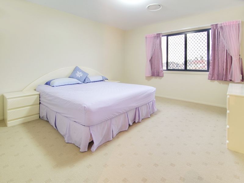 59 Birchwood Place, Stretton QLD 4116